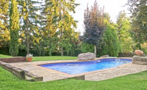 in-ground pool