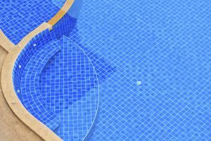 Is It Time to Remodel Your Swimming Pool?
