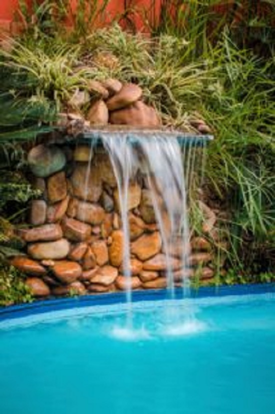 How to Keep Enjoying Your Pool This Autumn