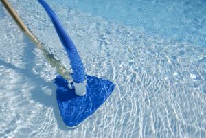 How to Reduce Pool Maintenance Expenses This Summer