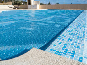Sunrise Pools & Spas Solar Pool Covers
