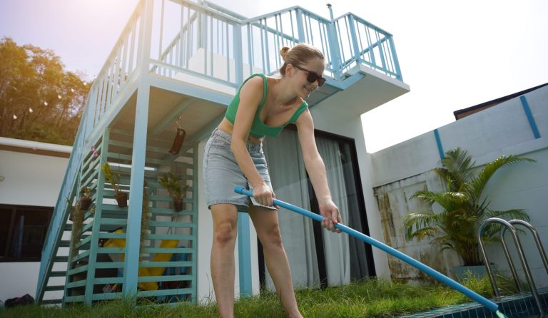 Sunrise Pools Weekly Pool Maintenance Checklist